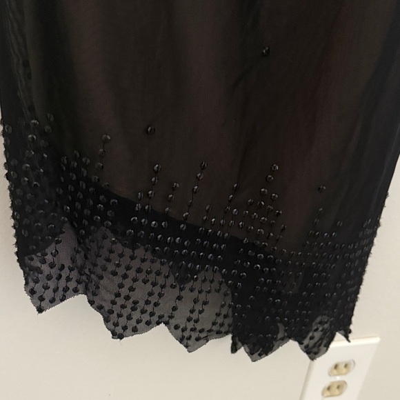 Elegant Black Slip Dress - Picture 5 of 7